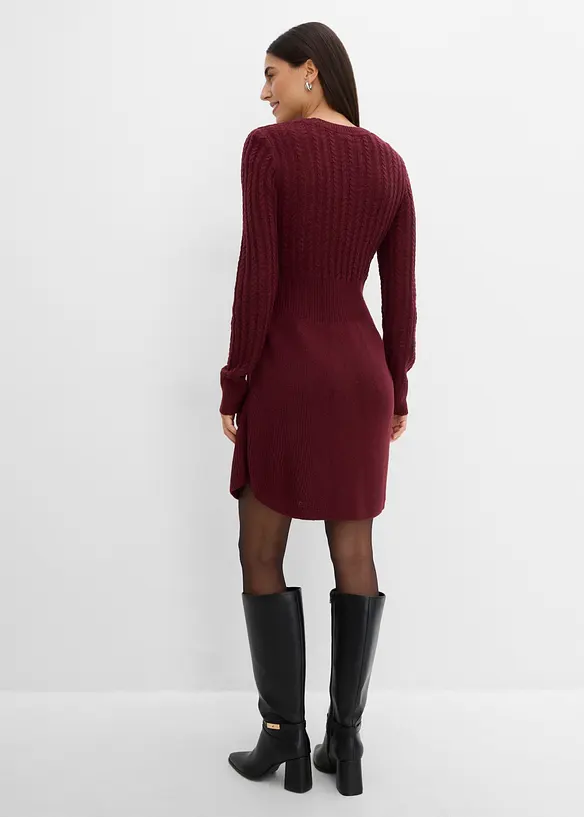 Strickkleid mit Zopfmuster in rot von hinten (Totalaufnahme) - bonprix Strickkleid mit Zopfmuster in rot von hinten (Totalaufnahme) - bonprix