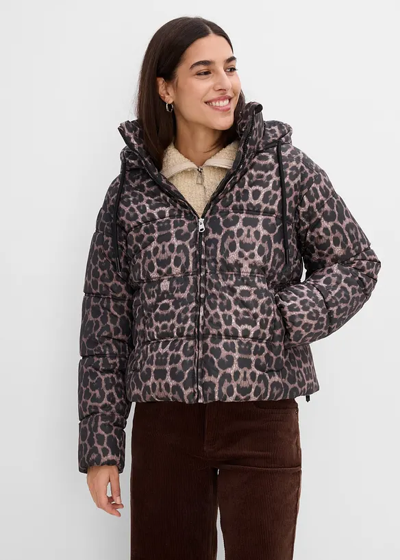 Kurze Steppjacke in schwarz von vorne (im Anschnitt) - bonprix