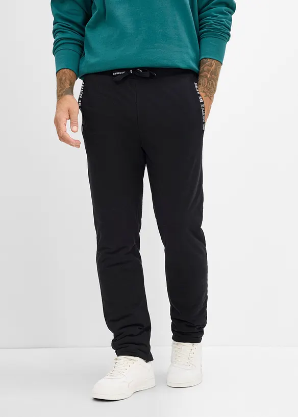 Thermo-Jogginghose mit Kuschelfleece in schwarz von vorne - bonprix