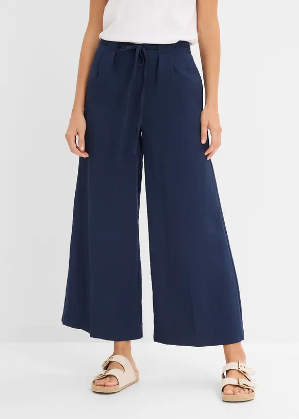 Culotte aus fließendem Viskose-Mix in blau von vorne - bonprix