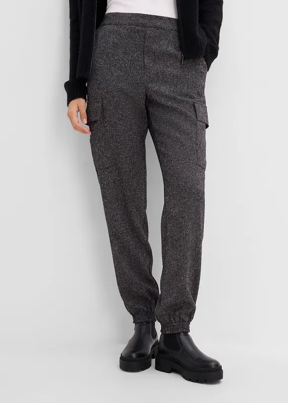 Cargohose mit Bequembund in schwarz von vorne - bonprix