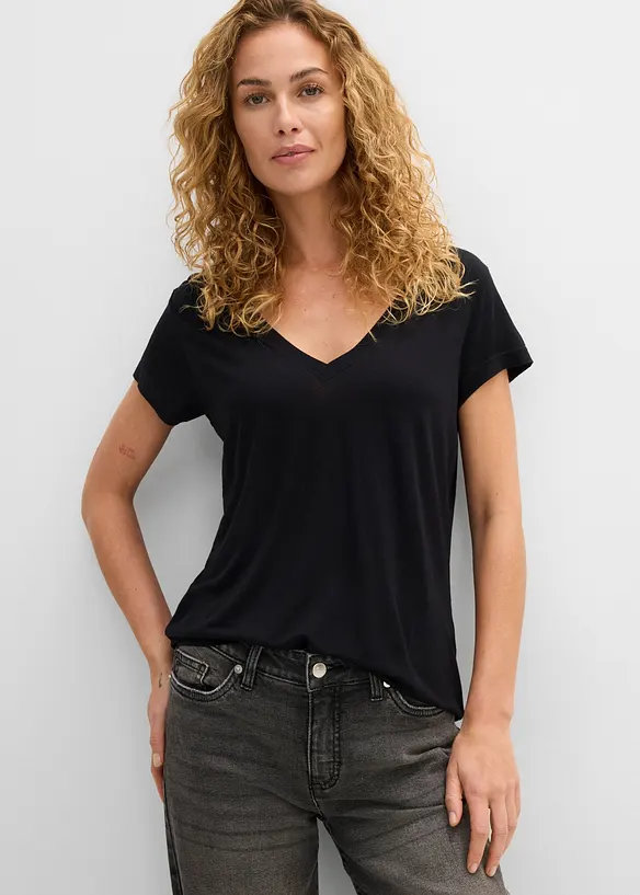 T-Shirt aus softer Viskose in schwarz von vorne (im Anschnitt) - bonprix T-Shirt aus softer Viskose in schwarz von vorne (im Anschnitt) - bonprix