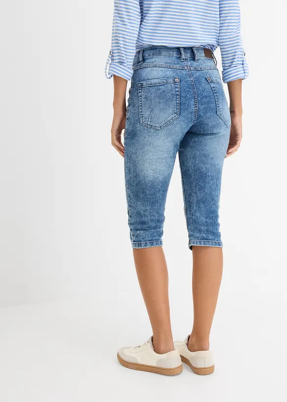 Capri-Jeans Mid Waist, Stretch in blau von hinten - bonprix Capri-Jeans Mid Waist, Stretch in blau von hinten - bonprix