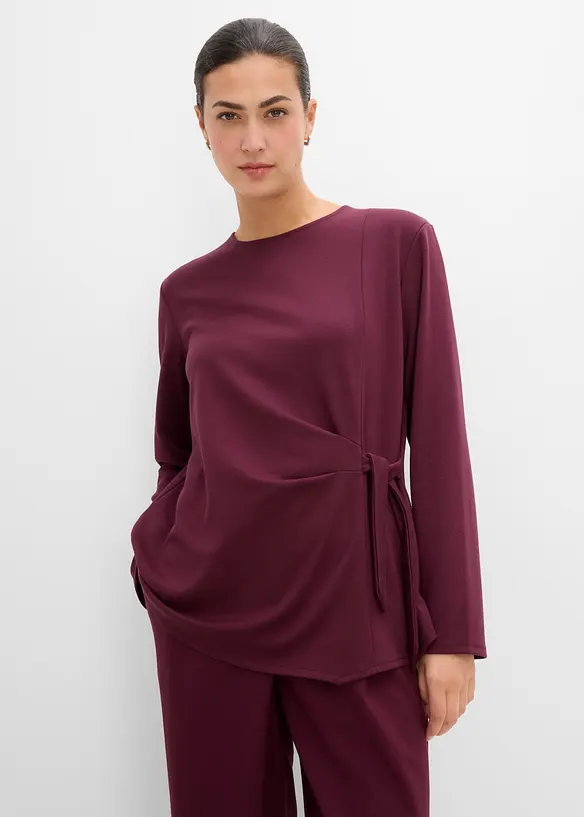 Langarmshirt aus feinem Viskose-Mix in rot von vorne (im Anschnitt) - bonprix