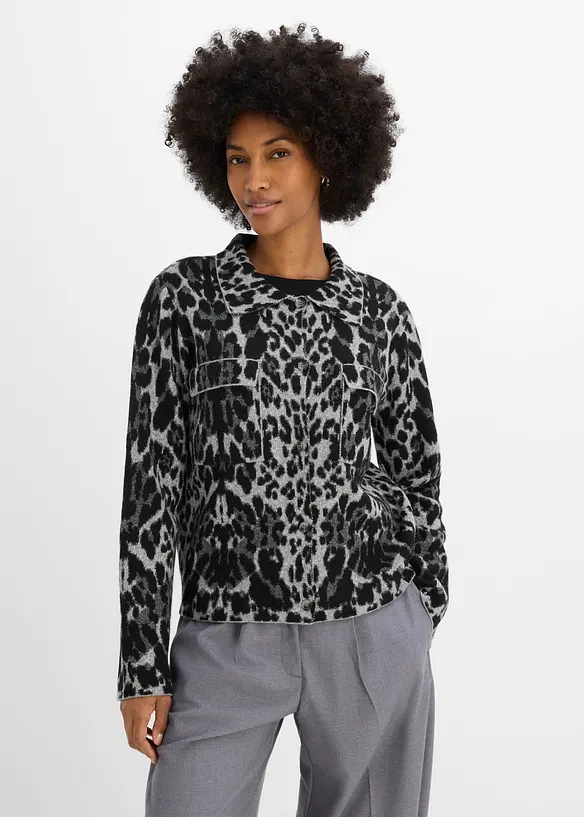 Strickjacke mit Jacquardmuster in grau von vorne (im Anschnitt) - bonprix
