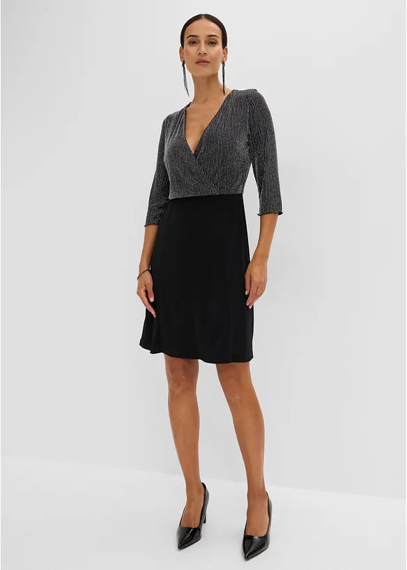Jerseykleid mit Glitzereinsatz in schwarz von vorne (Totalaufnahme) - bonprix