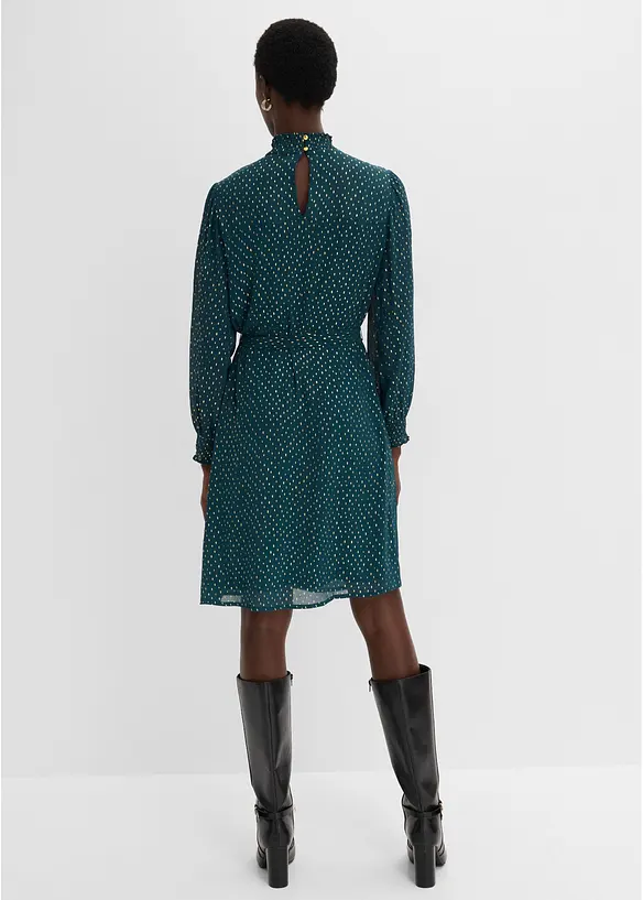 Chiffonkleid mit elegantem Gürtel in grün von hinten (Totalaufnahme) - bonprix