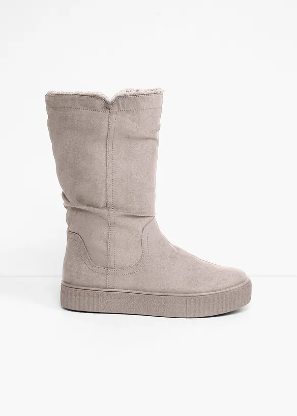 Gefütterte Stiefel in braun - bonprix