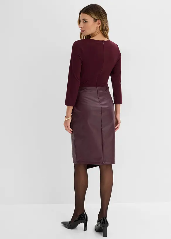 Lederimitat-Kleid mit Jersey-Oberteil in rot von hinten (Totalaufnahme) - bonprix Lederimitat-Kleid mit Jersey-Oberteil in rot von hinten (Totalaufnahme) - bonprix