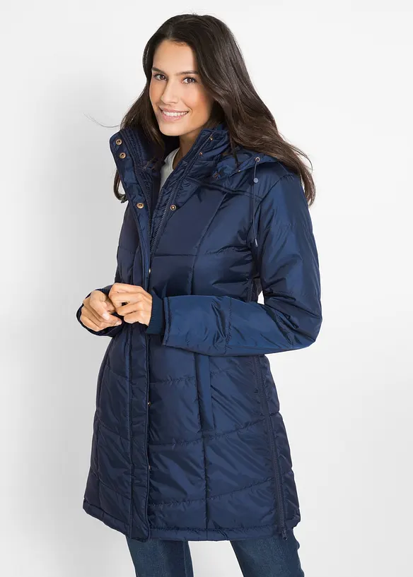 Long-Steppjacke, wattiert mit Kragen und Kapuze in blau von vorne (im Anschnitt) - bonprix