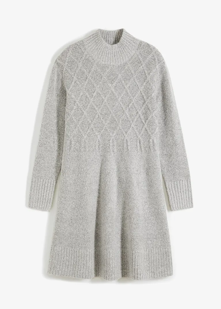 Strickkleid mit Zopfmuster in grau von vorne - bonprix