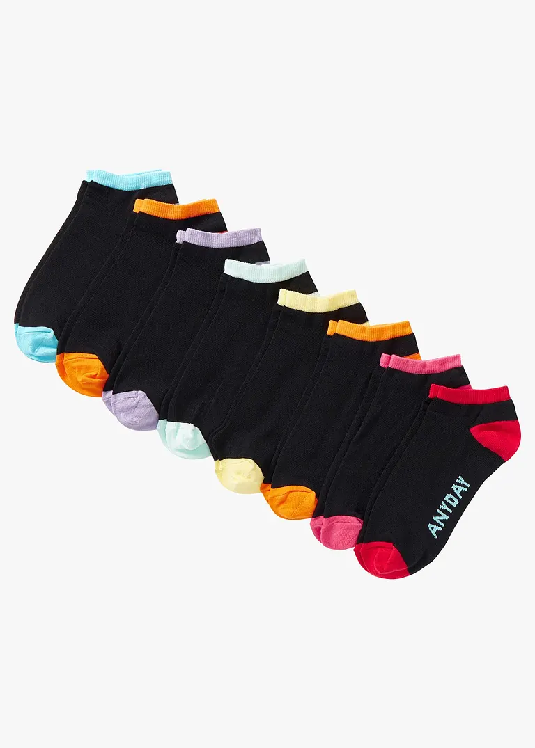 Sneaker Socken Wochentage (8er Pack) mit Bio-Baumwolle in schwarz von vorne - bonprix