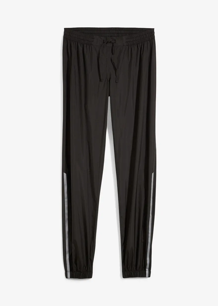 Ultraleichte Schlupf-Regenhose, wasserdicht, winddicht in schwarz von vorne - bonprix