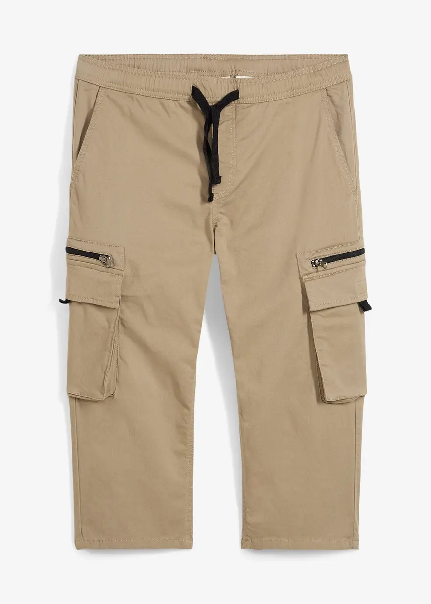 3/4 Schlupfhose mit Cargotaschen, Regular Fit in grün von vorne - bonprix
