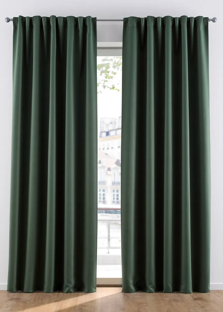 Abdunkelnder Vorhang, in vielen Größen (1er Pack) in grün - bonprix